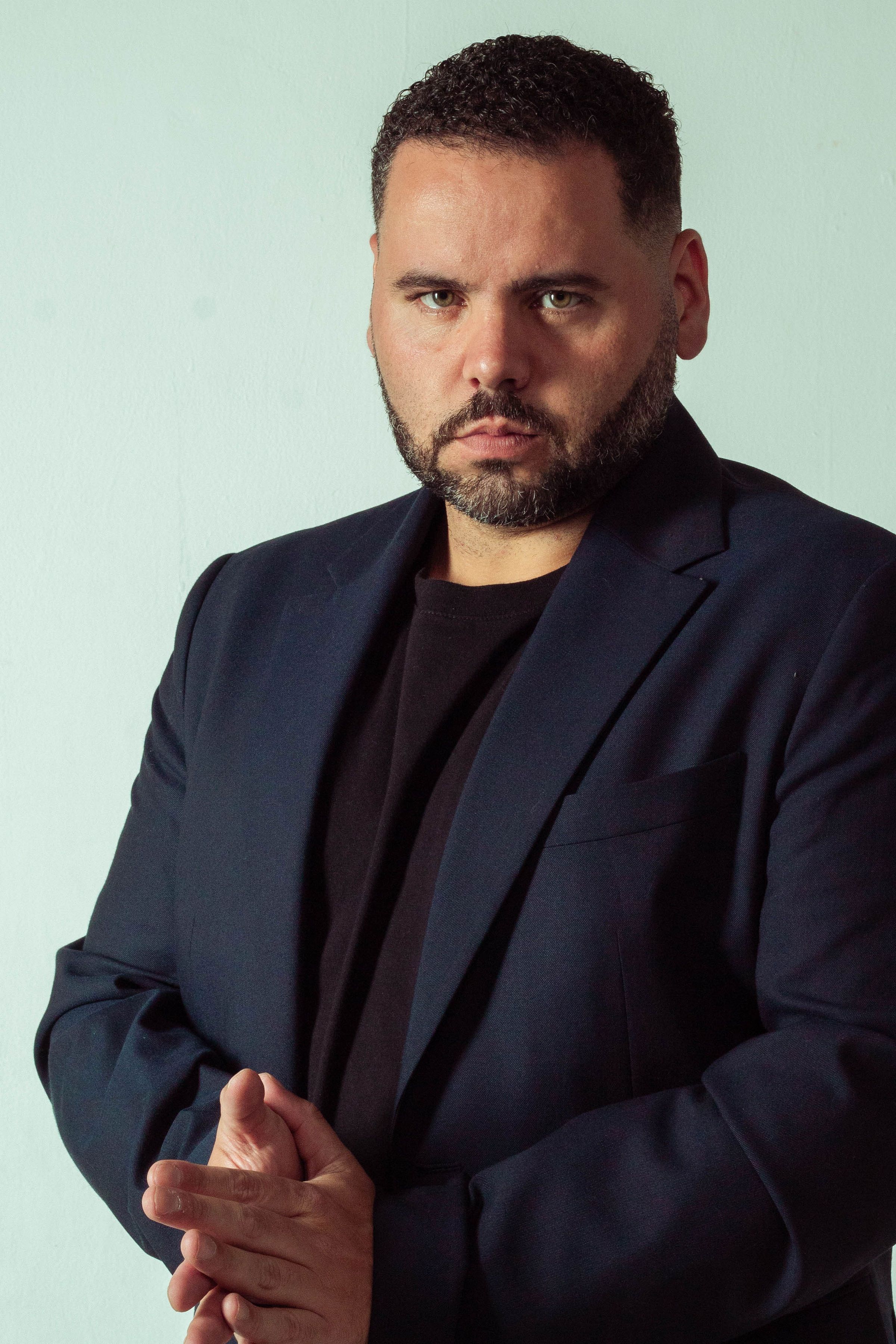 Retrato do Léo Godoy.